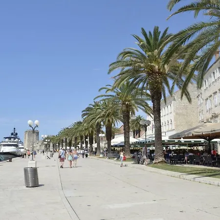 Lägenhet Apartment Trogir